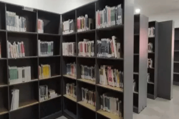 school furn4