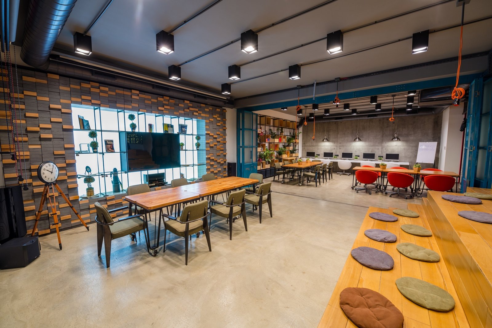 the art of modular furniture creating office spaces that evolve with your business